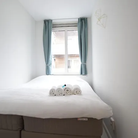 Great New With Everything Needed! Apartman Amszterdam